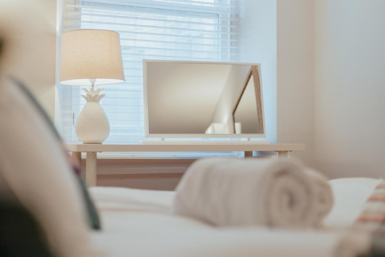 Luxury Modern 3 Bedroom Apartment In City Centre Edimburgo Esterno foto