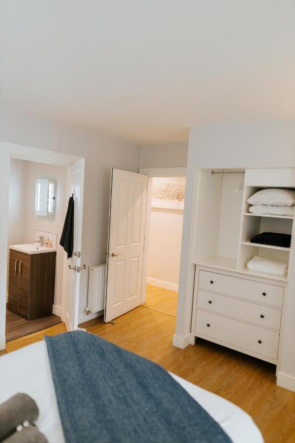 Luxury Modern 3 Bedroom Apartment In City Centre Edimburgo Esterno foto
