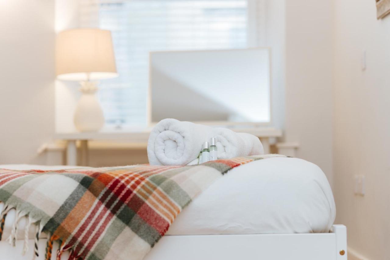 Luxury Modern 3 Bedroom Apartment In City Centre Edimburgo Esterno foto