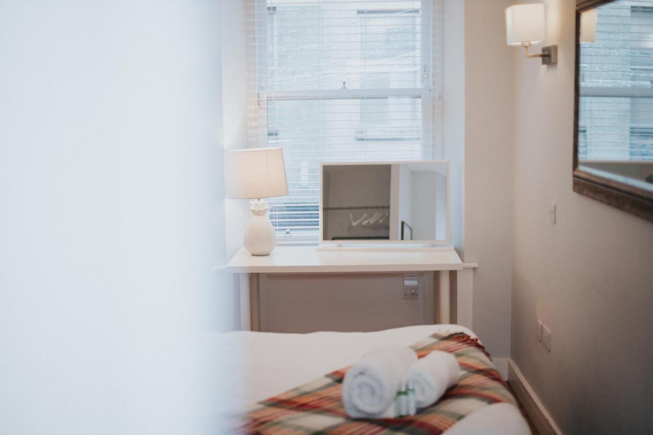 Luxury Modern 3 Bedroom Apartment In City Centre Edimburgo Esterno foto