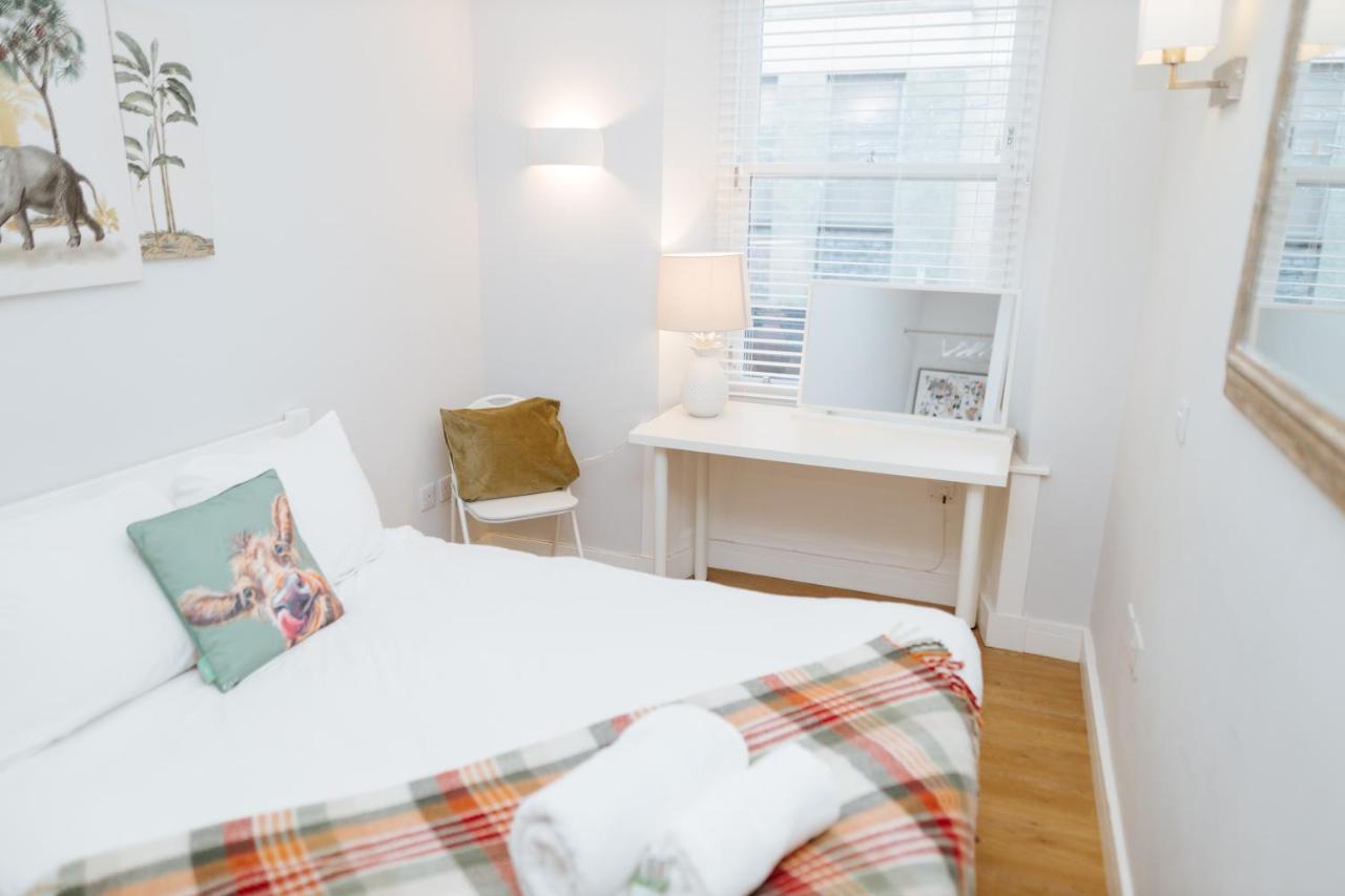 Luxury Modern 3 Bedroom Apartment In City Centre Edimburgo Esterno foto
