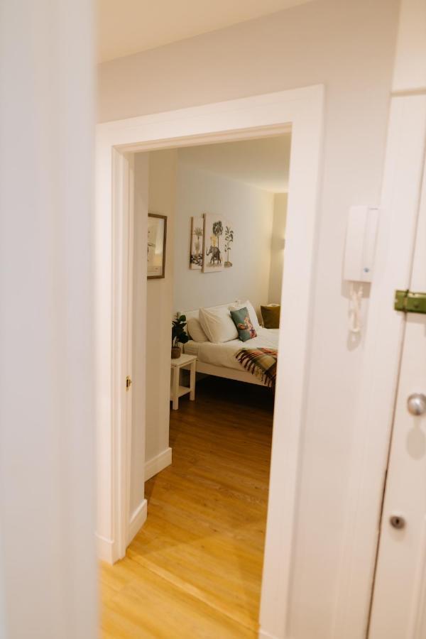 Luxury Modern 3 Bedroom Apartment In City Centre Edimburgo Esterno foto