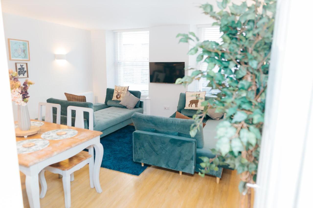 Luxury Modern 3 Bedroom Apartment In City Centre Edimburgo Esterno foto